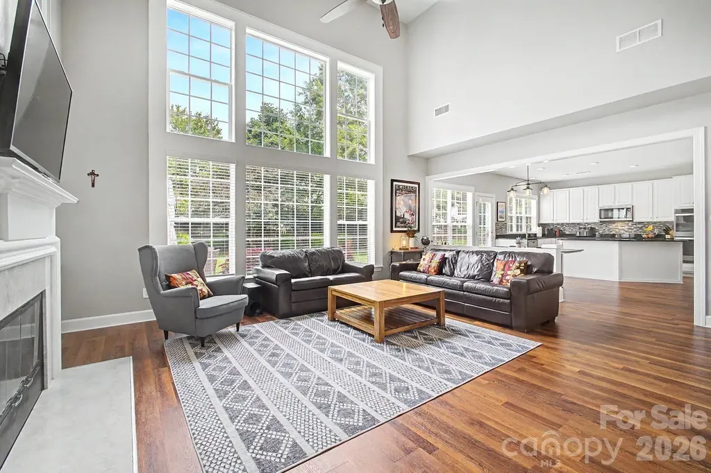 10913 Knight Castle Drive Charlotte NC 28277