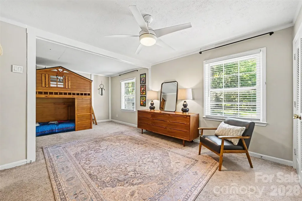 2449 Seth Thomas Road Charlotte NC 28210