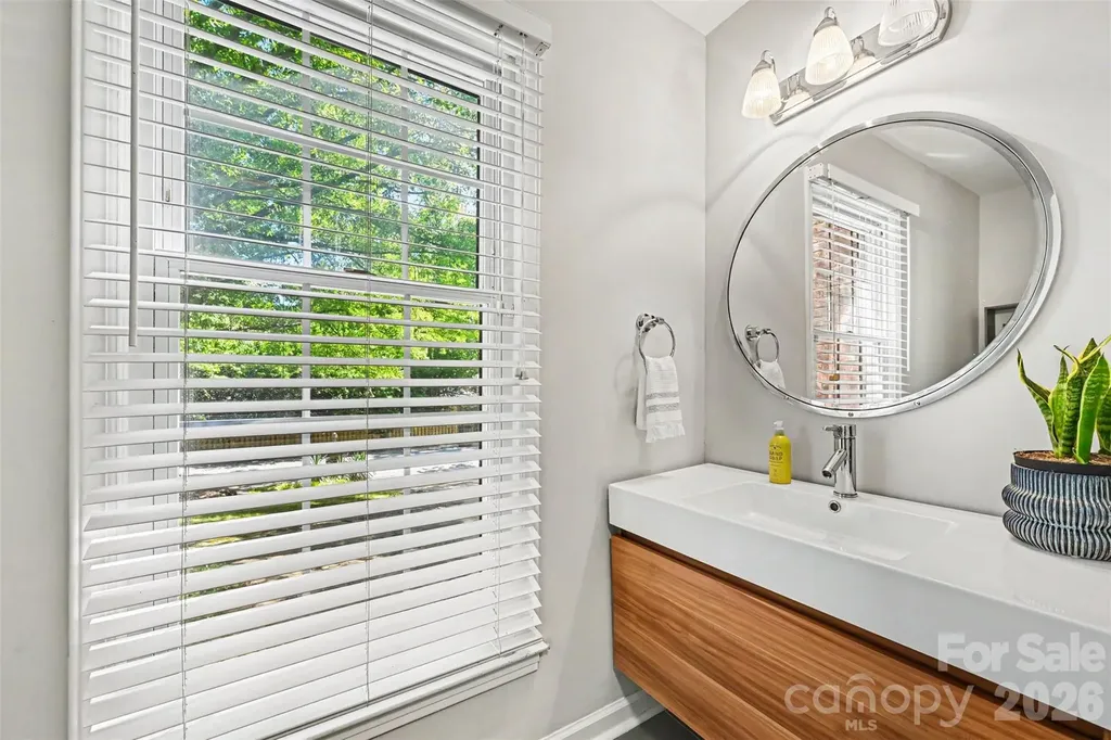 2449 Seth Thomas Road Charlotte NC 28210