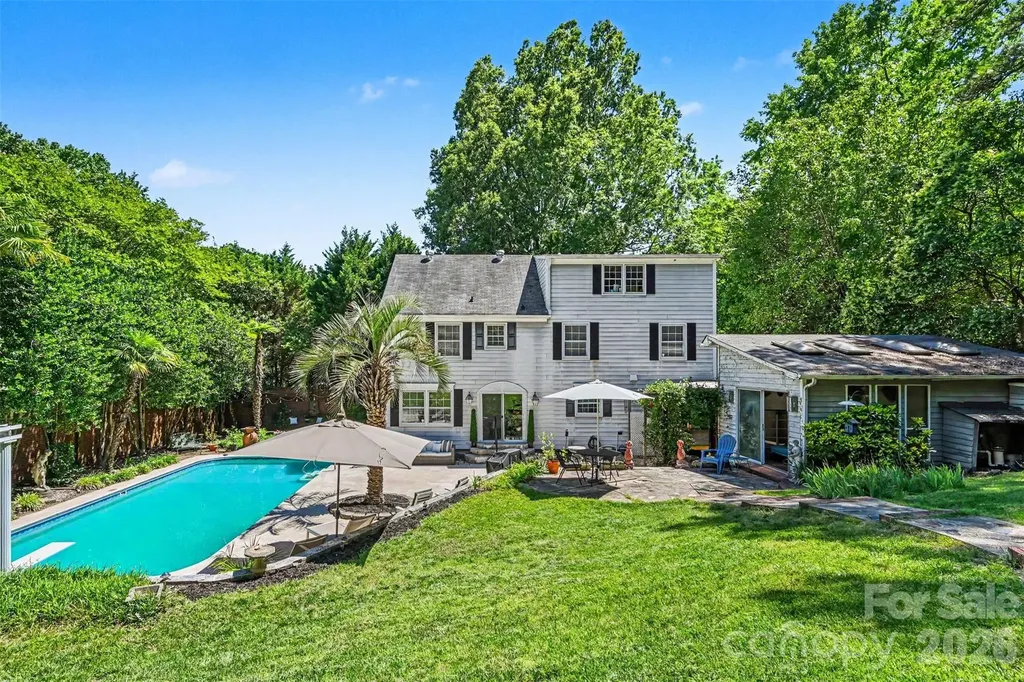 2449 Seth Thomas Road Charlotte NC 28210
