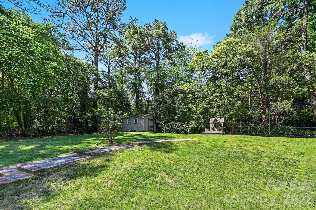 2449 Seth Thomas Road Charlotte NC 28210
