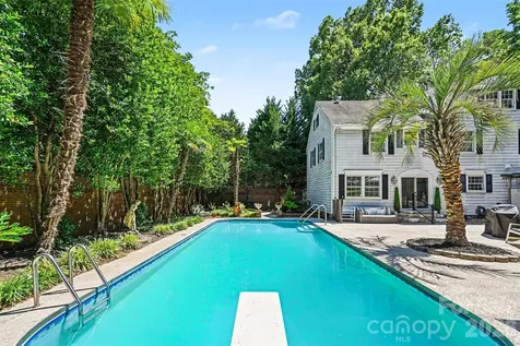 2449 Seth Thomas Road Charlotte NC 28210