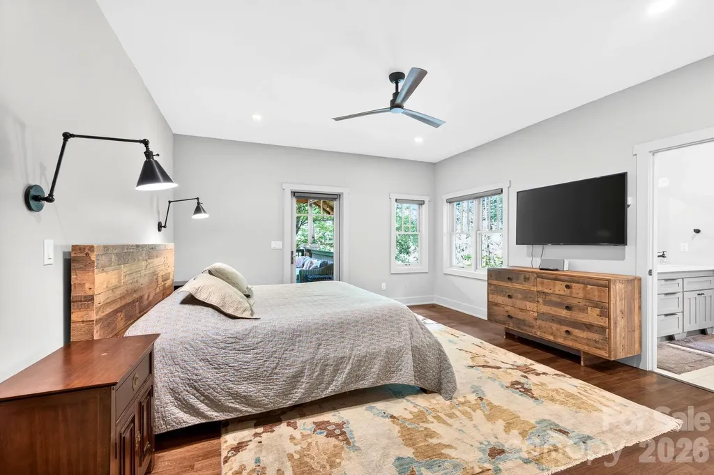 235 Bull Creek Road Asheville NC 28805