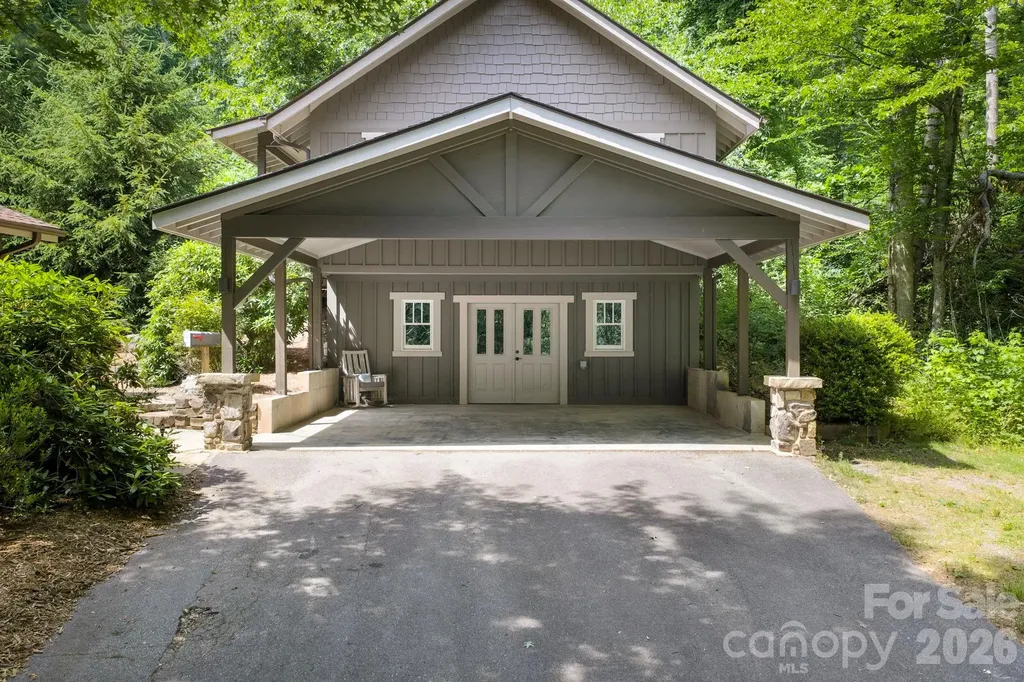 235 Bull Creek Road Asheville NC 28805