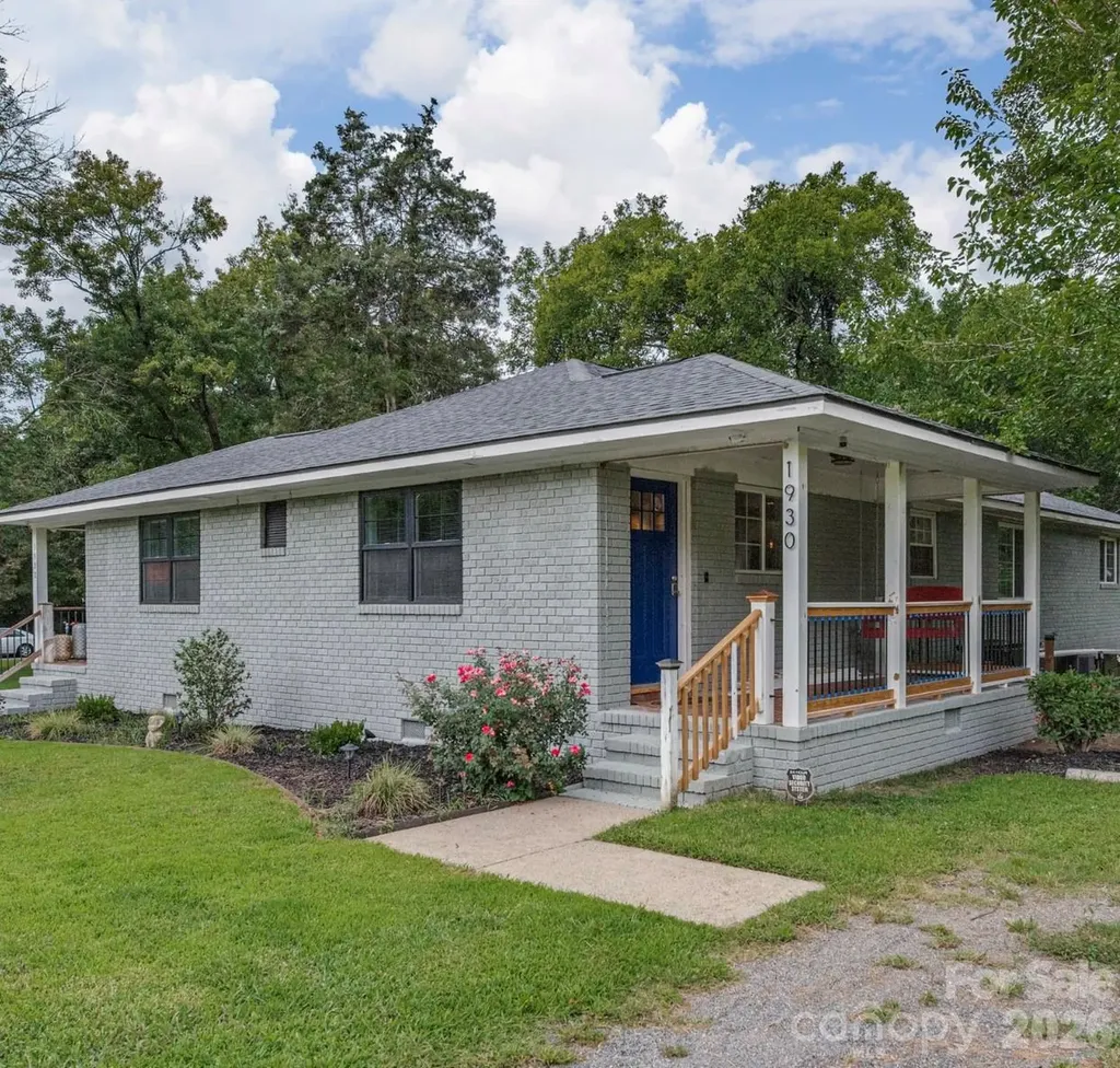 1932 Merriman Avenue Charlotte NC 28203