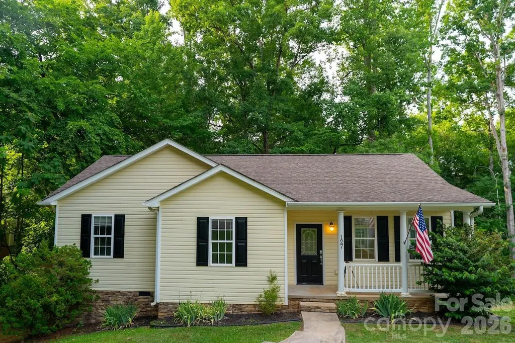 Mooresville NC, 127 Wood Acre Drive