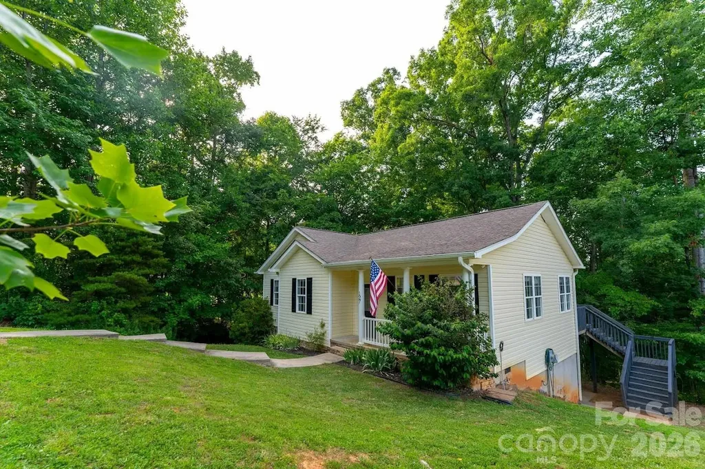 127 Wood Acre Drive Mooresville NC 28115