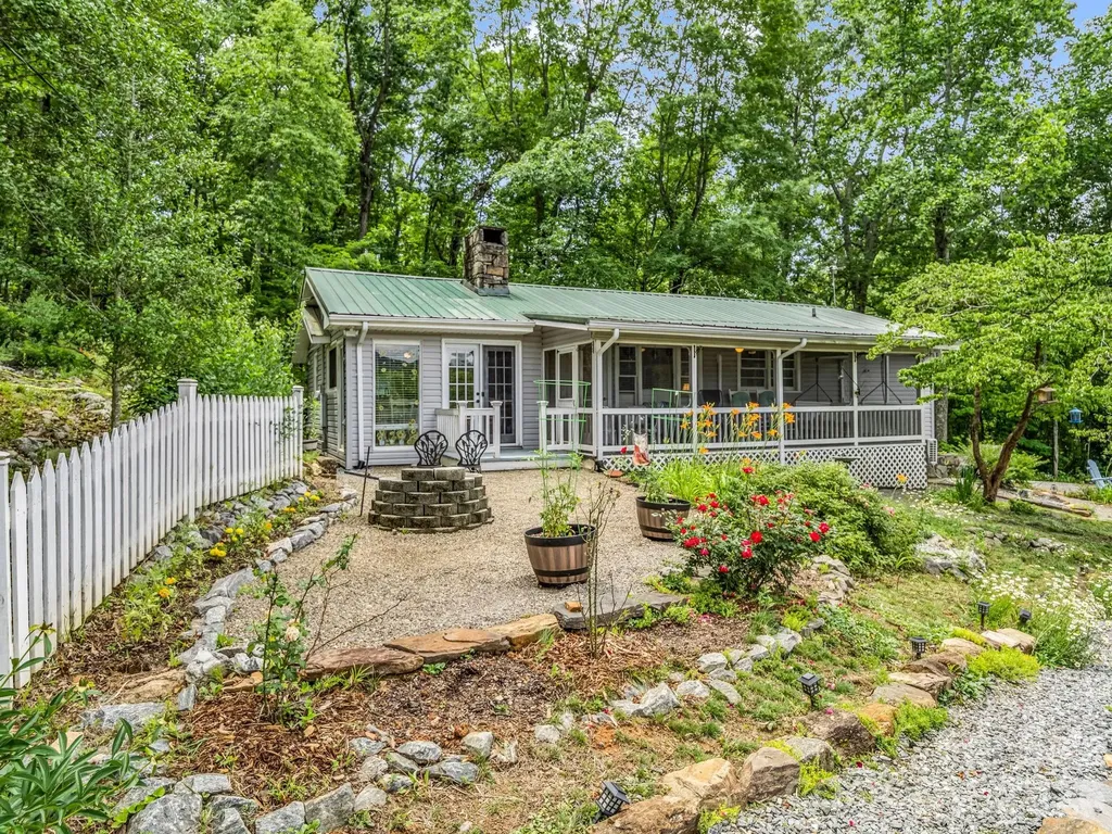 263 O Messersmith Road Lake Lure NC 28746