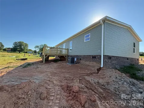 106 Advent Drive Grover NC 28073
