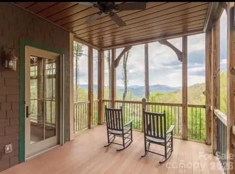 45 Creekside Way Burnsville NC 28714