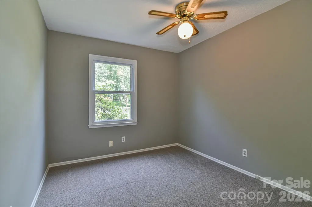 115 Wicklow Drive Asheville NC 28806