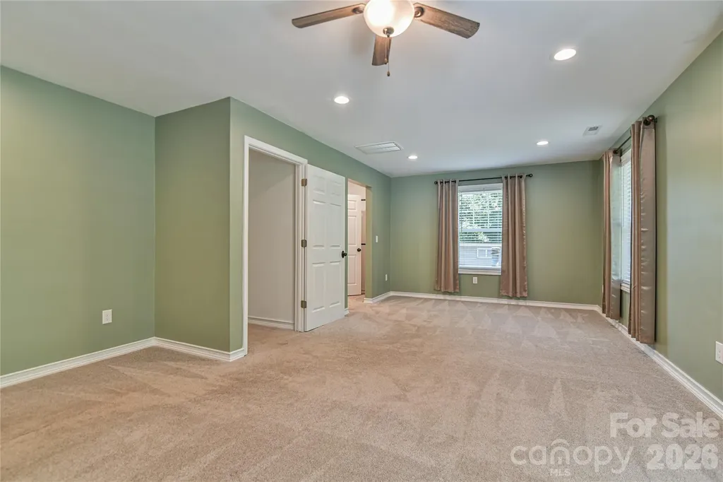 115 Wicklow Drive Asheville NC 28806