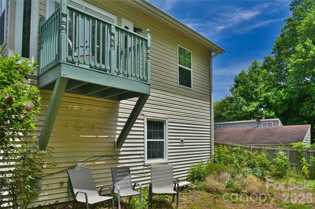 115 Wicklow Drive Asheville NC 28806