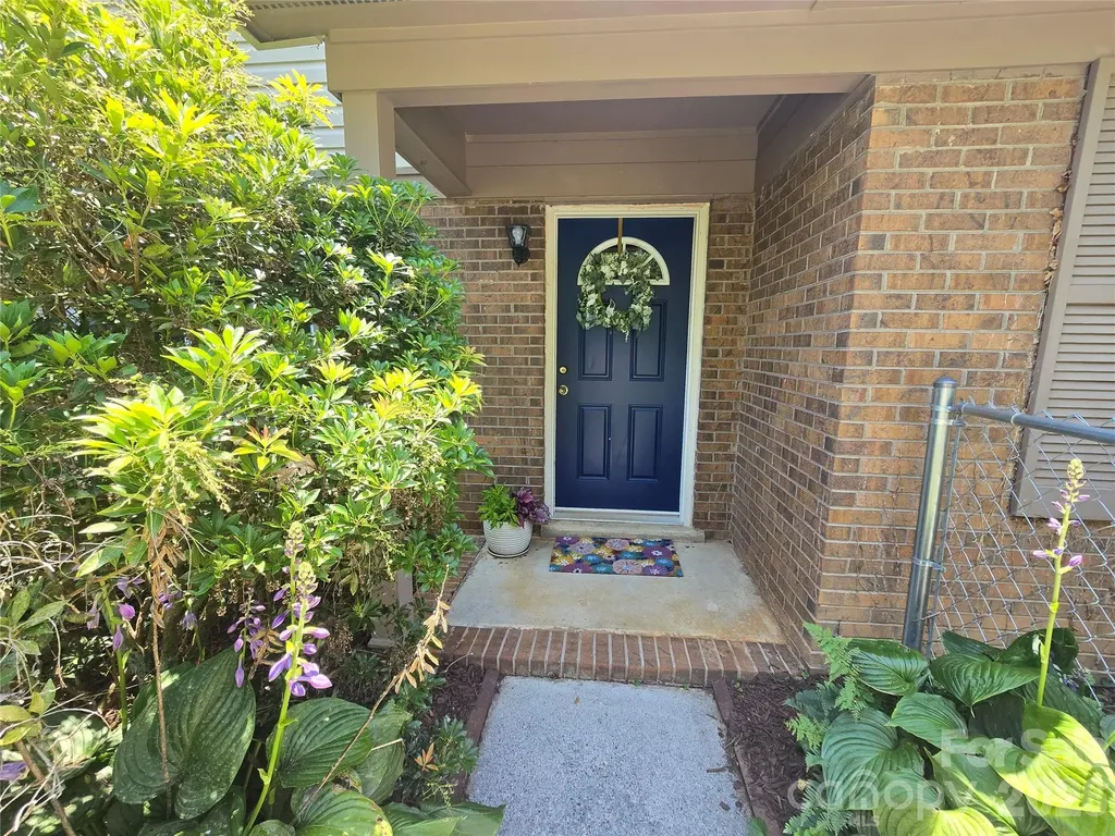 115 Wicklow Drive Asheville NC 28806