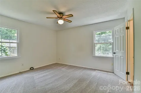 115 Wicklow Drive Asheville NC 28806