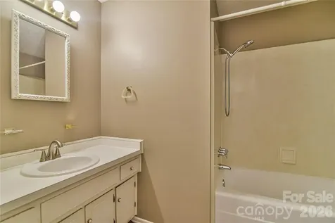 115 Wicklow Drive Asheville NC 28806