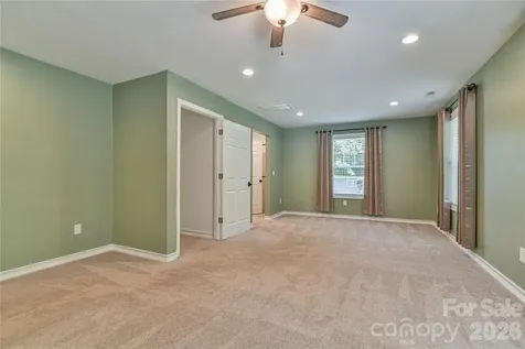 115 Wicklow Drive Asheville NC 28806