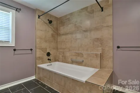 115 Wicklow Drive Asheville NC 28806