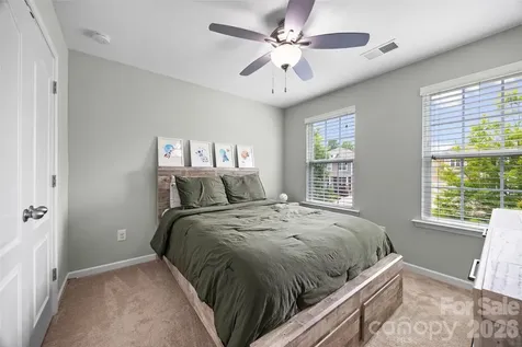 1016 Currituck Way York SC 29745
