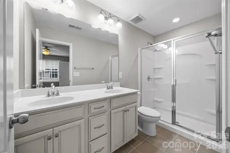 1016 Currituck Way York SC 29745