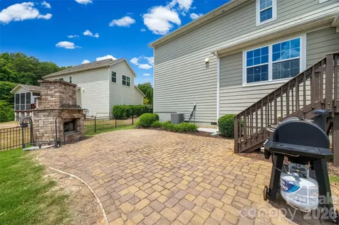 1016 Currituck Way York SC 29745