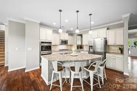 1016 Currituck Way York SC 29745