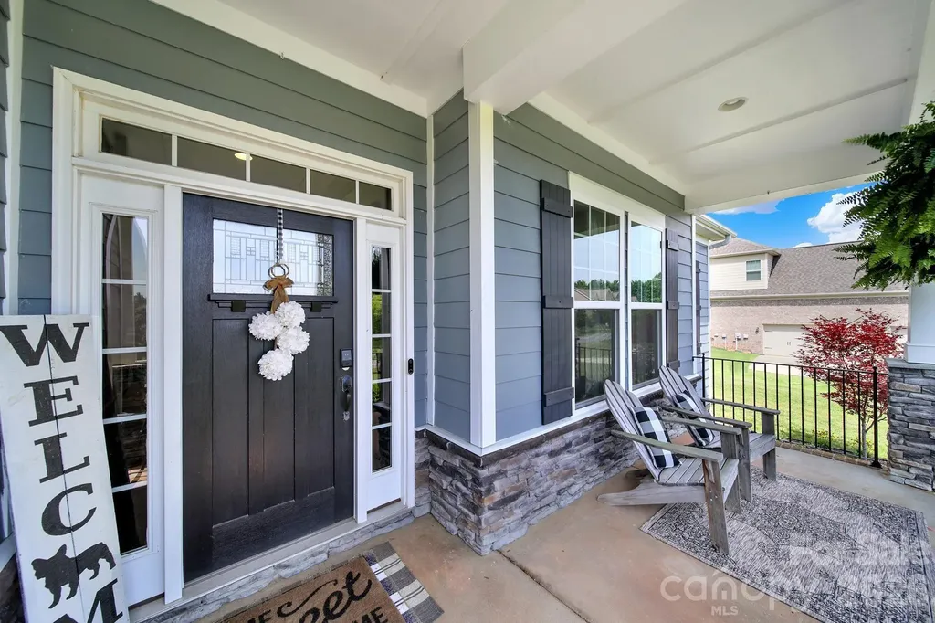 6390 Willow Farm Drive Denver NC 28037