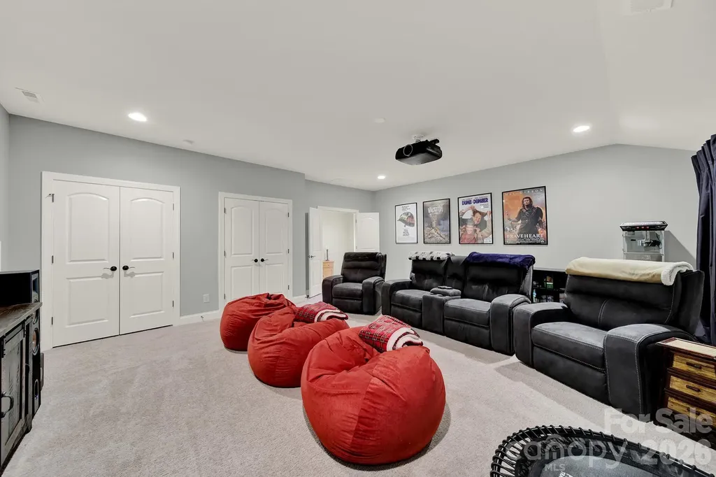 6390 Willow Farm Drive Denver NC 28037