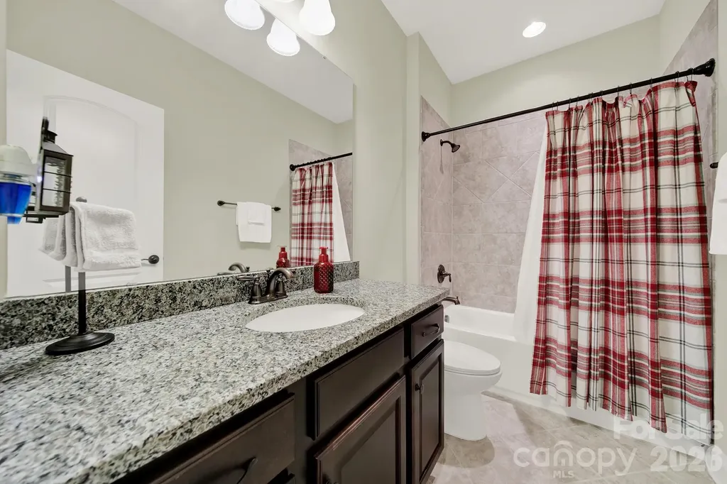 6390 Willow Farm Drive Denver NC 28037