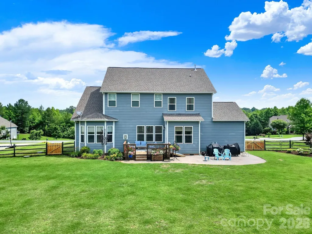 6390 Willow Farm Drive Denver NC 28037