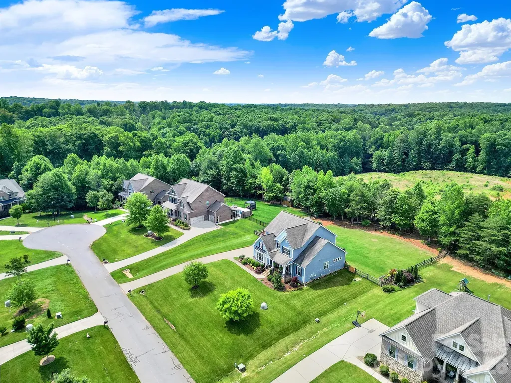 6390 Willow Farm Drive Denver NC 28037