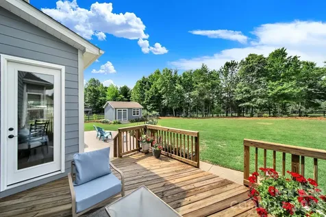 6390 Willow Farm Drive Denver NC 28037