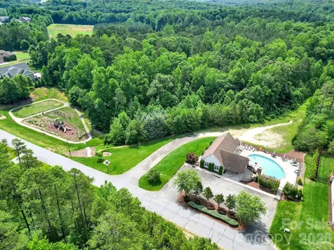 6390 Willow Farm Drive Denver NC 28037