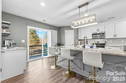 8236 Waxhaw Highway Waxhaw NC 28173