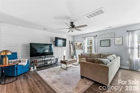 8236 Waxhaw Highway Waxhaw NC 28173