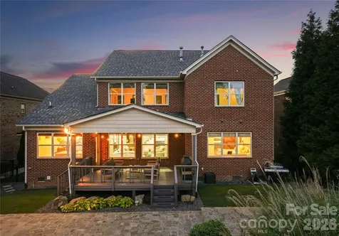 803 Five Leaf Lane Waxhaw NC 28173