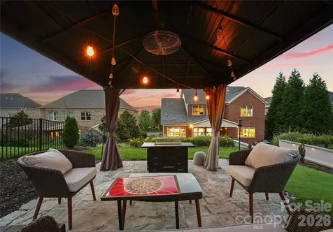 803 Five Leaf Lane Waxhaw NC 28173