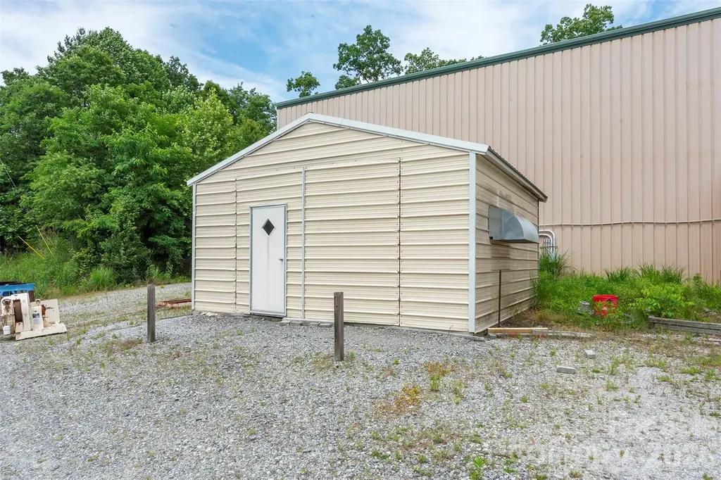45 Spiral Road Arden NC 28704