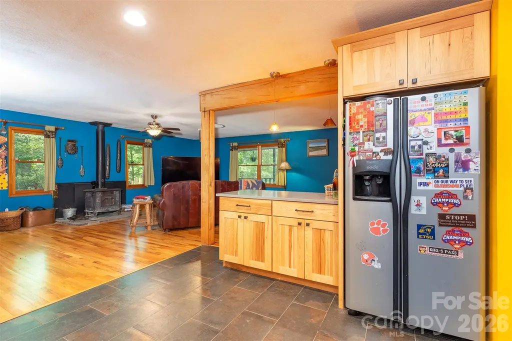23 Hunting Lodge Drive Black Mountain NC 28711