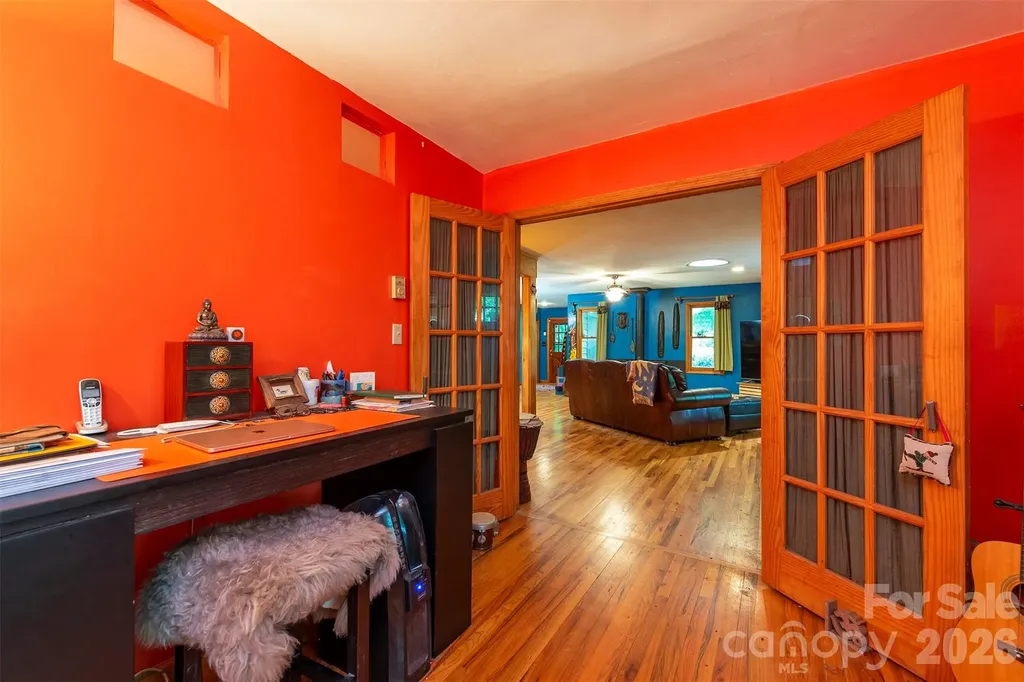 23 Hunting Lodge Drive Black Mountain NC 28711