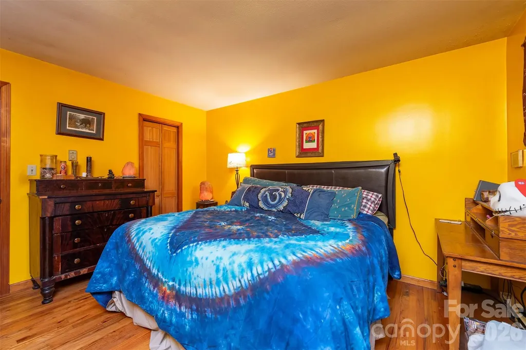 23 Hunting Lodge Drive Black Mountain NC 28711