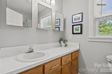 2450 Cottage Lane Liberty Hill SC 29074