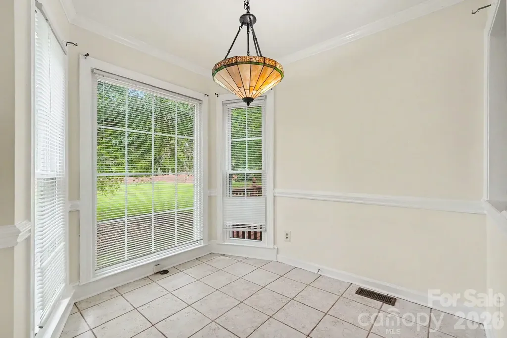 7104 Kinsmore Lane Charlotte NC 28269