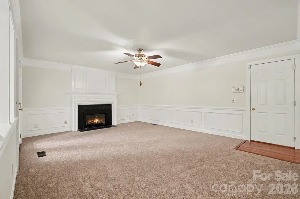 7104 Kinsmore Lane Charlotte NC 28269