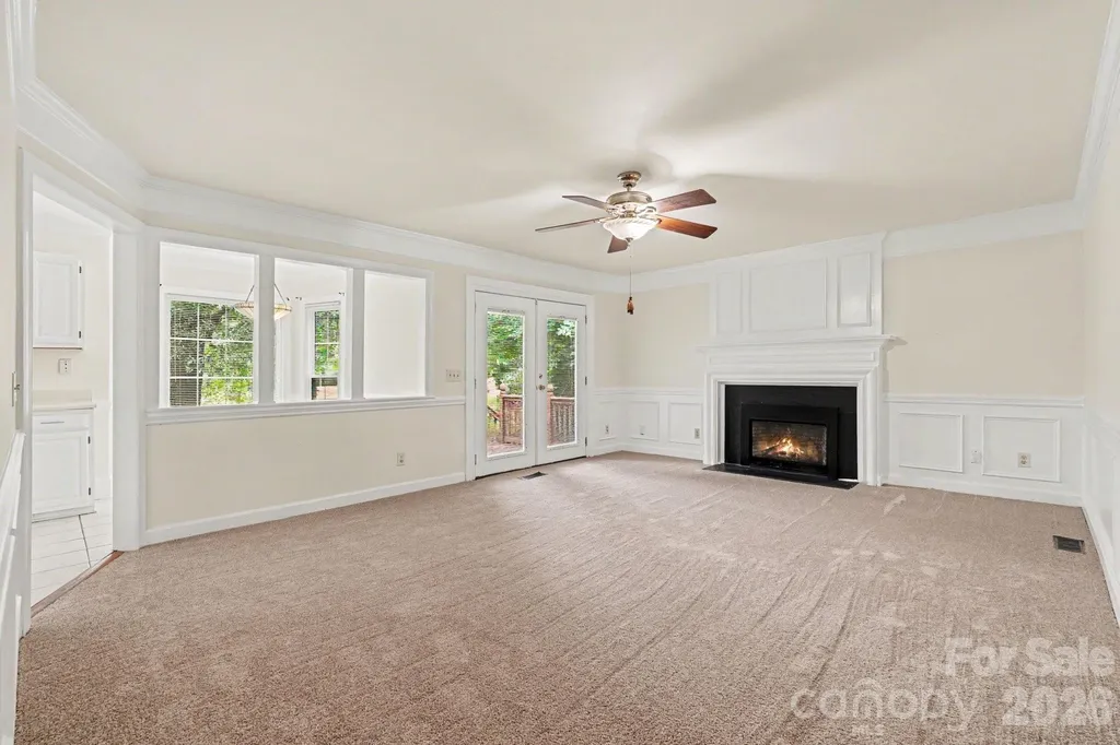 7104 Kinsmore Lane Charlotte NC 28269