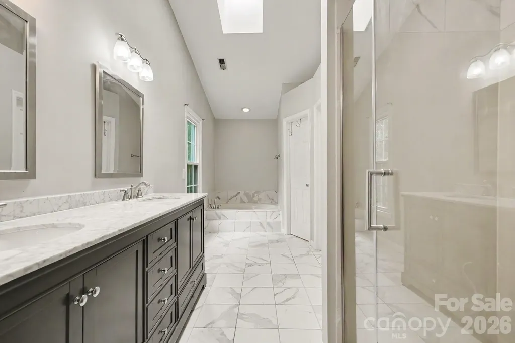 7104 Kinsmore Lane Charlotte NC 28269
