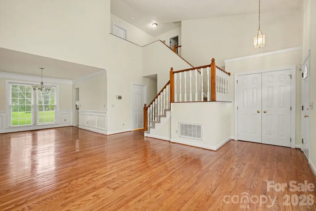 7104 Kinsmore Lane Charlotte NC 28269