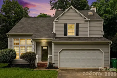 7104 Kinsmore Lane Charlotte NC 28269