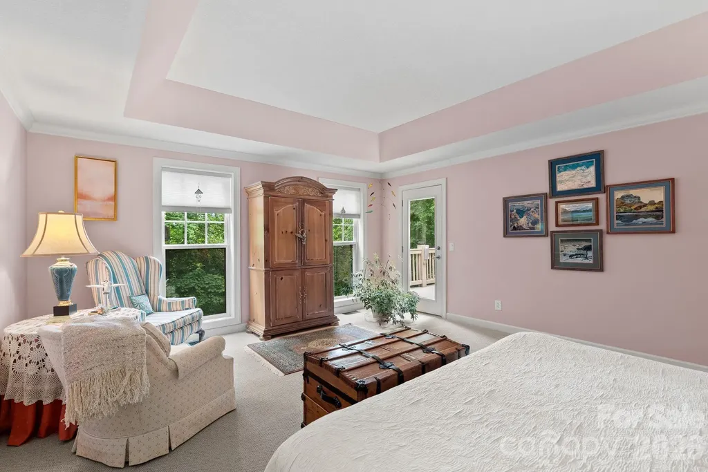 522 Silver Hawk Lane Weaverville NC 28787