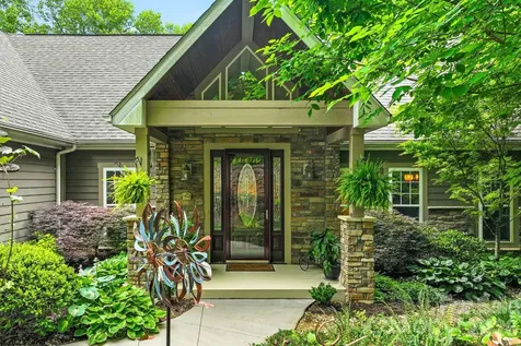 522 Silver Hawk Lane Weaverville NC 28787